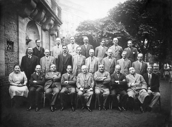 Participantes de Karlovy Vary 1929, en que triunfó Nimzovich
Foto via X de Douglas Griffin